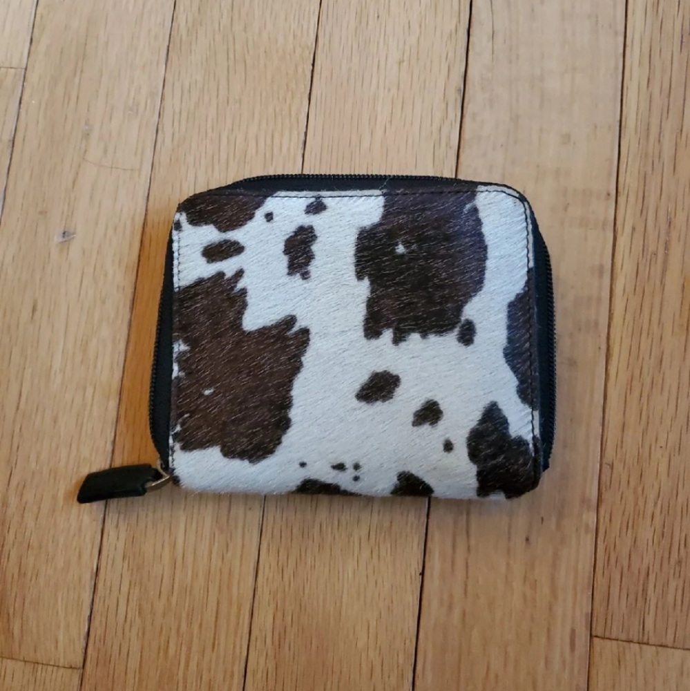 ❤SOLD❤ Cow-Print Pony Hair Wallet